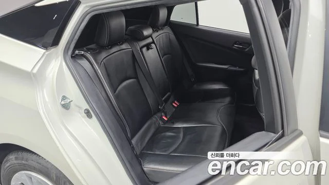 2016 Toyota Prius 4th Generation