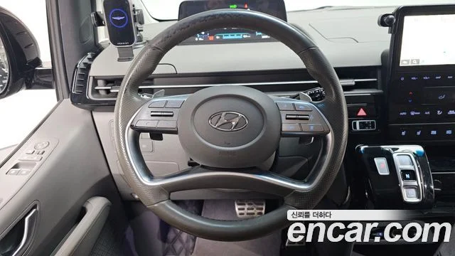 2021 Hyundai Staria