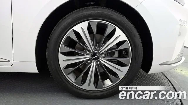 2022 Kia K8 하이브리드