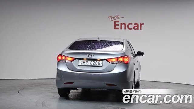 2013 Hyundai 아반떼 MD