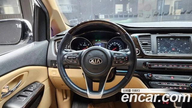 2019 Kia Carnival (New)
