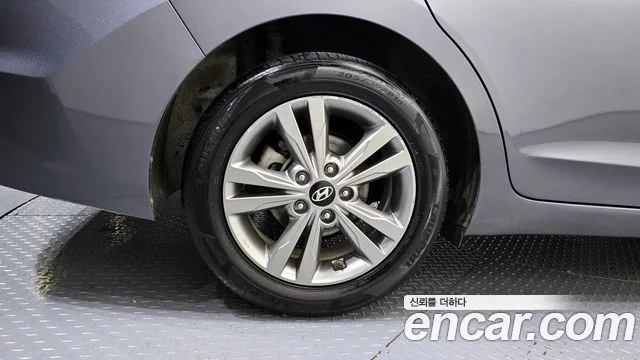 2016 Hyundai 아반떼 AD