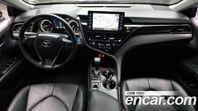 2021 Toyota Camry (XV70)