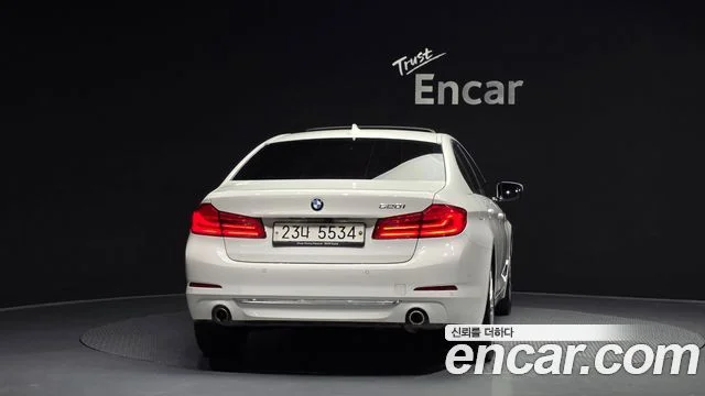 2019 BMW 5 Series (G30)