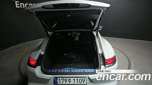 2022 Porsche 파나메라 (971)
