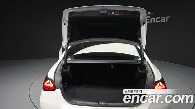 2025 Mercedes-Benz E-클래스 W214