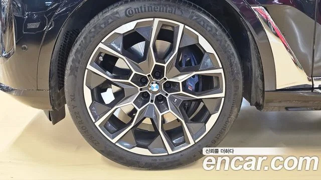 2023 BMW X7 (G07)