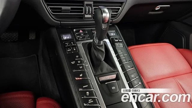 2021 Porsche 마칸