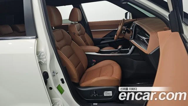 2022 KG Mobility Torres