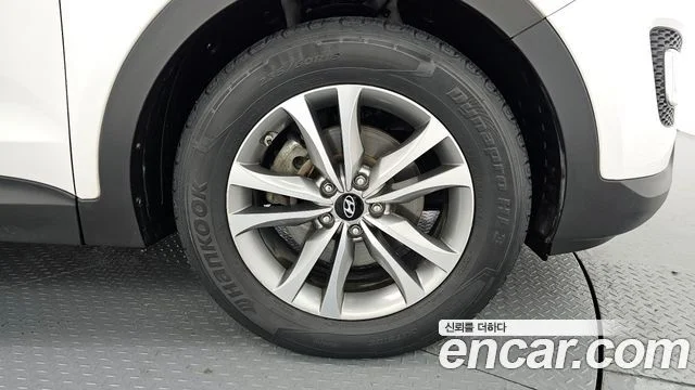 2015 Hyundai Santa Fe (DM)