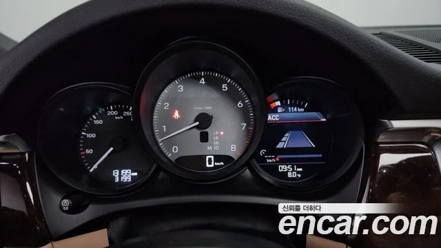 2022 Porsche 마칸