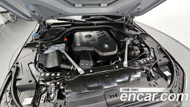 2025 BMW 5 Series (G60)