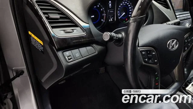 2012 Hyundai Grandeur (HG)