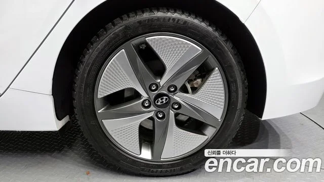 2019 Hyundai 더 뉴 아이오닉 하이브리드