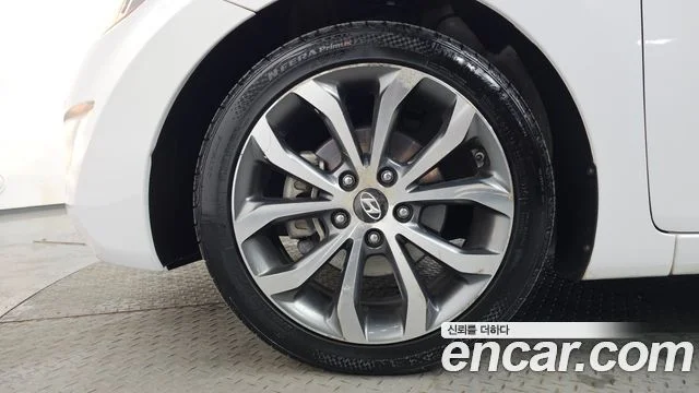 2013 Hyundai 아반떼 MD