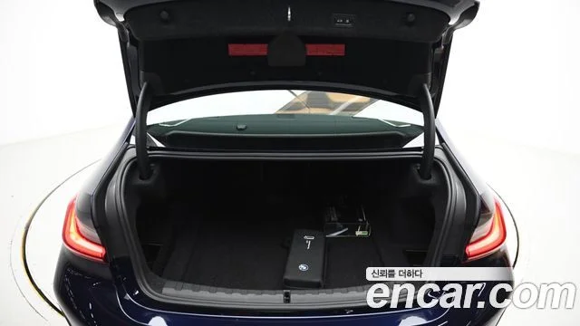 2025 BMW 3 Series (G20)