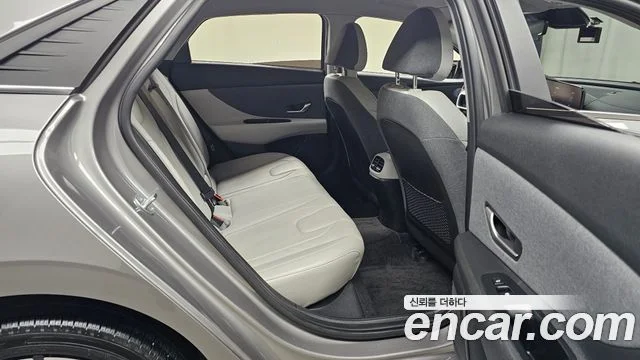 2022 Hyundai Avante (CN7)