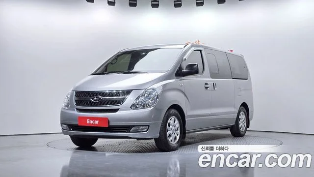 2015 Hyundai Grand Starex