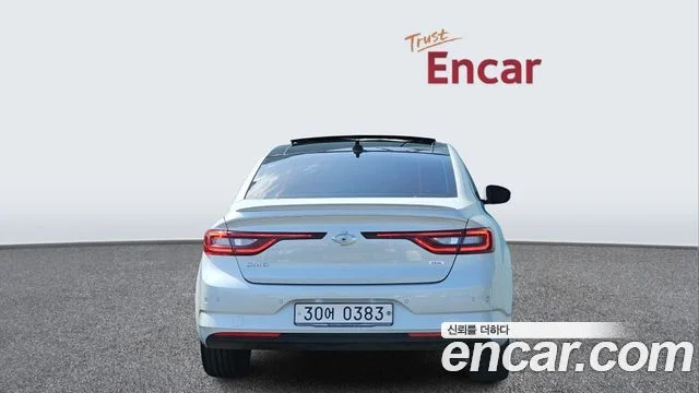 2016 Renault Korea SM6