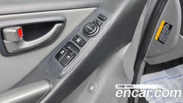 2019 Hyundai Grand Starex (New)