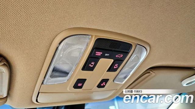 2020 Kia Carnival (New)