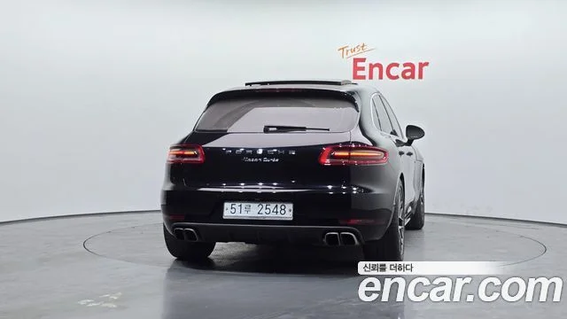 2014 Porsche 마칸