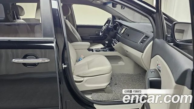 2020 Kia Carnival (New)