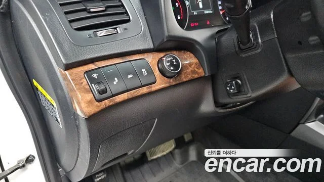 2017 Kia Mohave (New)