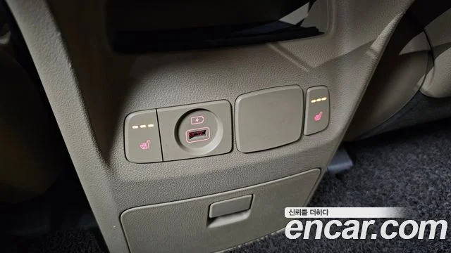 2018 Kia Carnival (New)