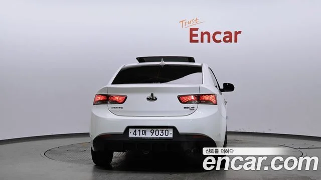 2012 Kia 포르테 쿱