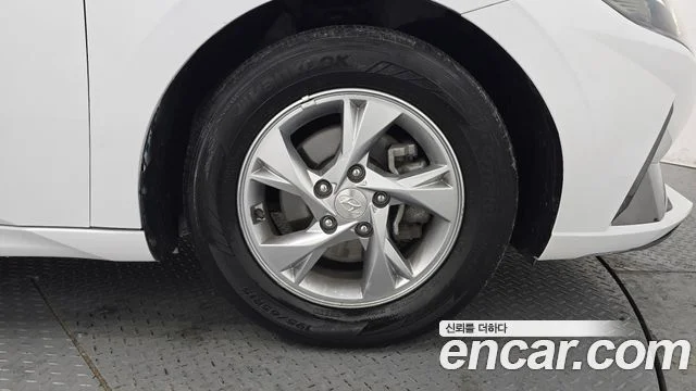 2020 Hyundai Avante (CN7)