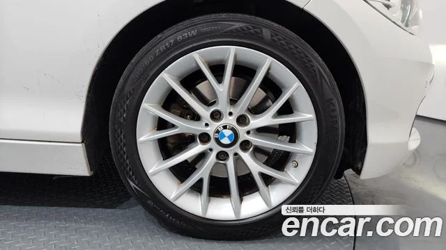 2016 BMW 1 Series (F20)