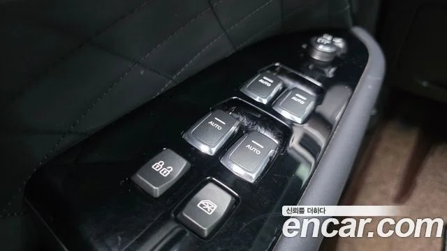 2018 KG Mobility G4 렉스턴