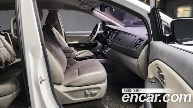 2017 Kia 올 뉴 카니발