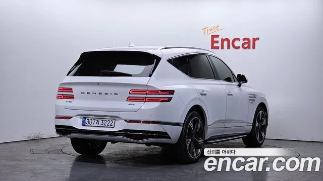 2025 Genesis GV80