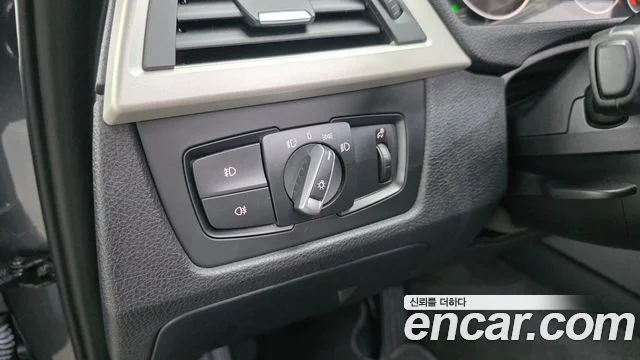 2014 BMW 3 Series (F30)