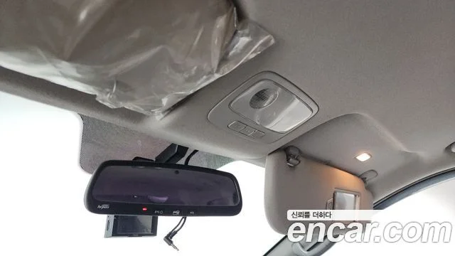 2017 Hyundai Grand Starex