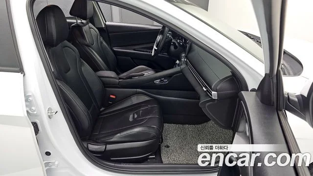 2023 Hyundai Avante (CN7)