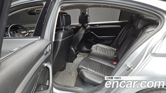 2021 Volkswagen 파사트 GT(B8)