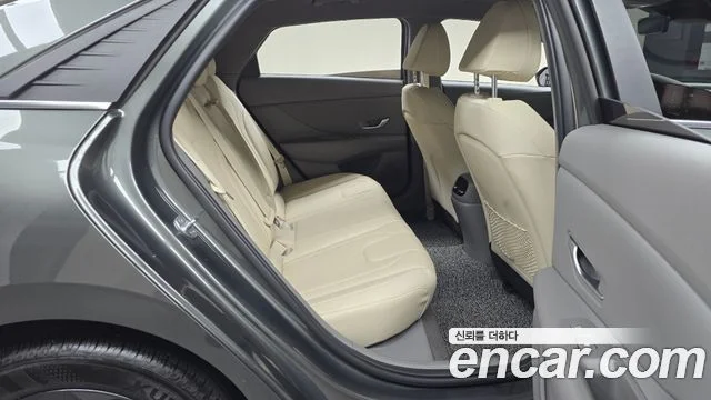 2022 Hyundai Avante (CN7)