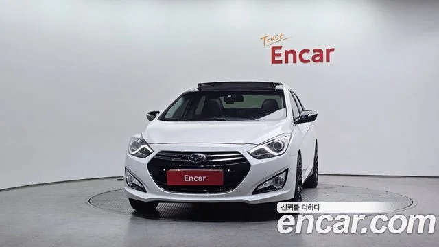 2014 Hyundai i40 살룬