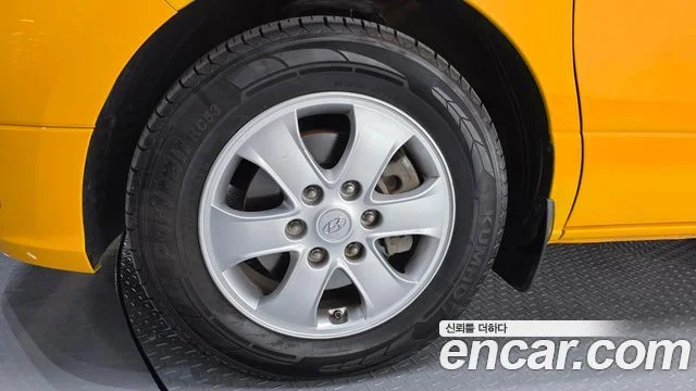 2019 Hyundai Grand Starex (New)