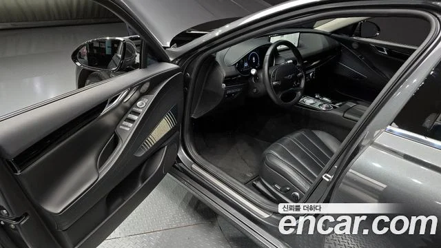 2021 Genesis G80 (RG3)