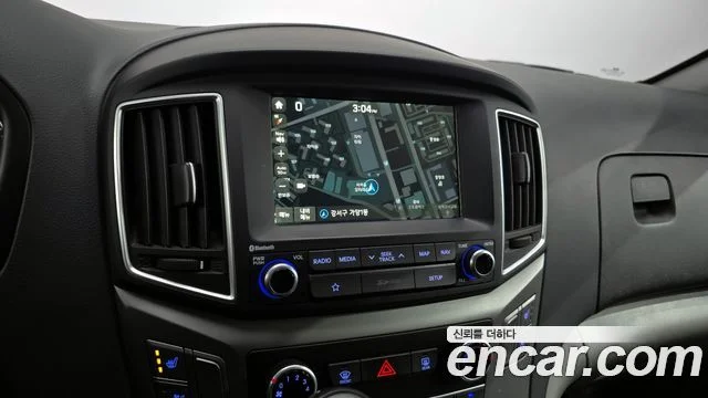 2018 Hyundai Grand Starex (New)