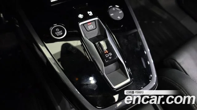 2022 Audi Q4 e-트론 (F4)