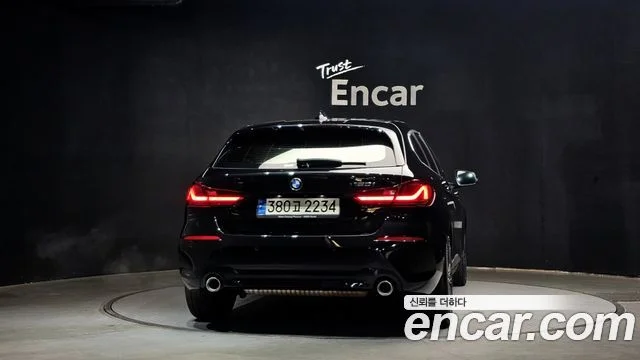 2021 BMW 1 Series (F40)