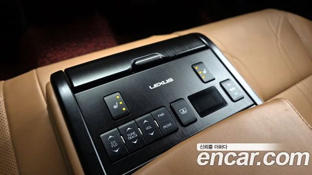 2020 Lexus ES300h 7세대