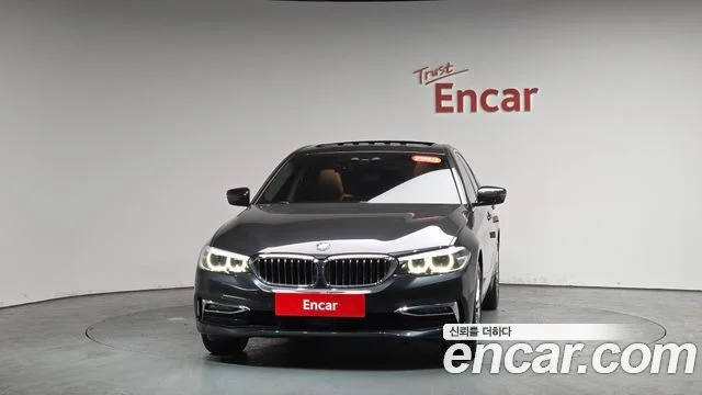 2019 BMW 5 Series (G30)