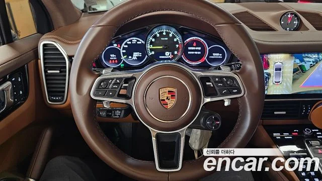2022 Porsche 카이엔 (PO536)