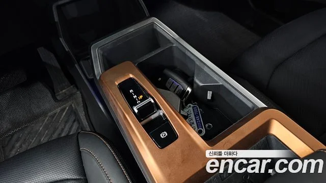 2024 KG Mobility Torres (New)